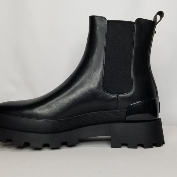 Michael Kors Women's  Rowan Leather Bootie Size 9 Black  NWT - Picture 3 of 8